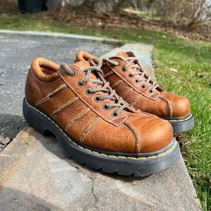 Dr Martens Air Wair Leather Chunky Oxford MSz11